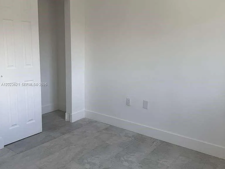 147 NW 59th St #305 — Photo 16