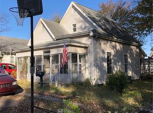 636 W Cherry St, Scottsburg, IN 47170