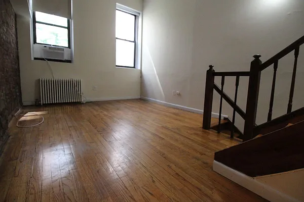 Rented by Luxor Homes & Investment Realty | media 12