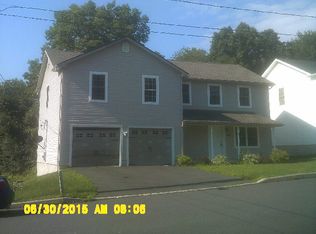 241 Rosengarten Dr, Waterbury, CT 06704