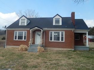 723 Poplar Bluff Rd E, Auburntown, TN 37016