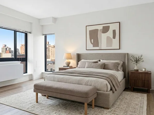 2614 Jackson Ave, Long Island City, NY