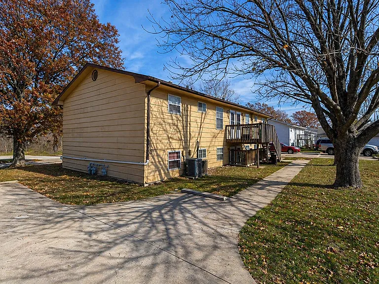 2904 Leeway Dr #D — Photo 20