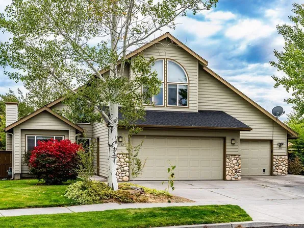 1310 NE Tucson Way, Bend, OR 97701