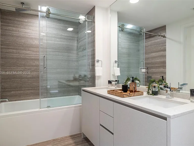 1010 Brickell Ave #4311 — Photo 15