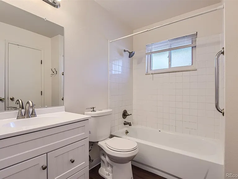 1922 S Oswego Way — Photo 13
