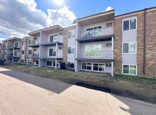 600 S Kiwanis Ave #1, Sioux Falls, SD 57104