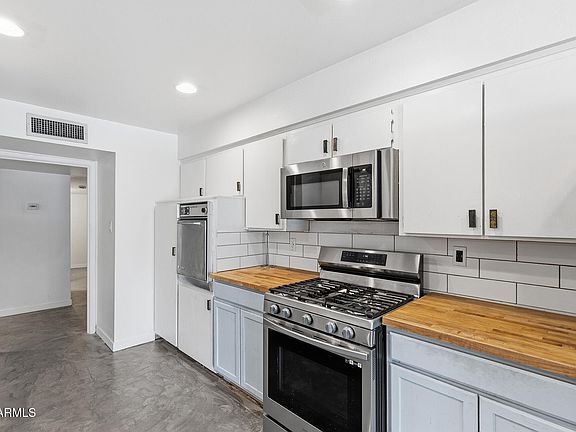 3rd image of 6319 N 13TH Place