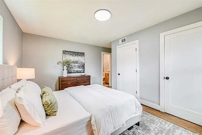 2729 Lockhart Ave — Photo 8