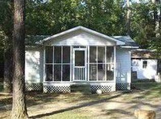 6405 White Oak Rd, Brittons Neck, SC 29546