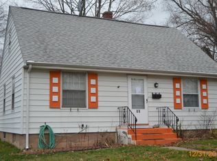 88 Fenway Dr, Hamden, CT 06517