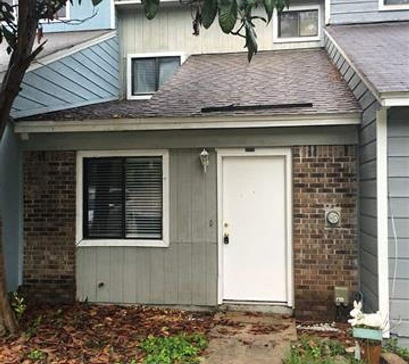 1st image of 2441 Talco Hills Dr