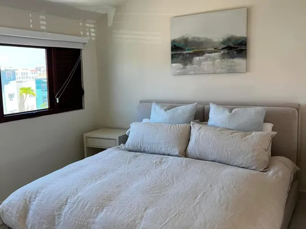 260 Harbor Dr #13, Humacao, PR 00791