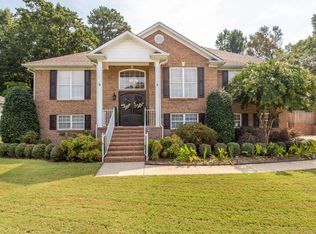 1002 Magnolia Cir, Leeds, AL 35094