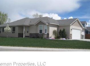 270 Lightning St, Mountain Home, ID 83647