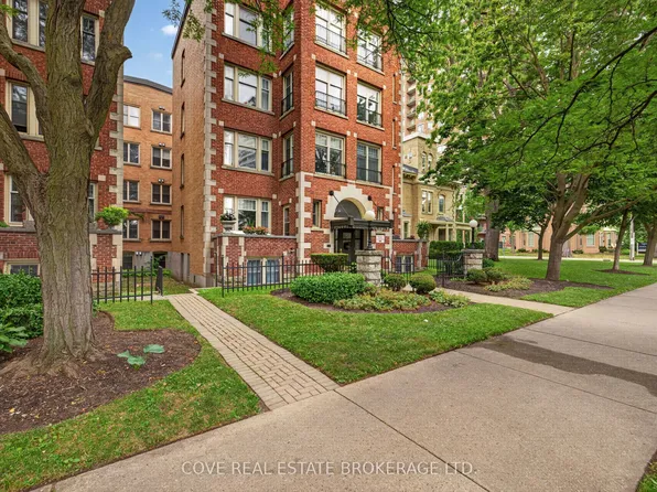 280 Queens Ave #104, London, ON N6B 1X3