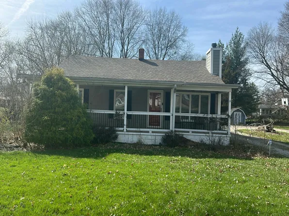 2203 Williams St, Maryville, IL 62062