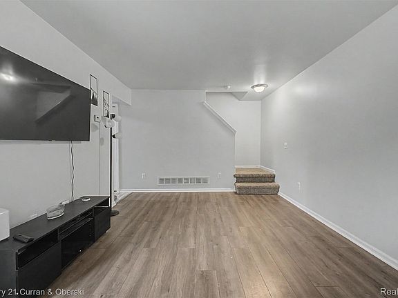 5th image of 16535 Terrace Village Dr
