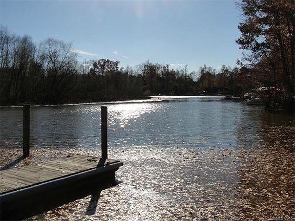 2nd image of 147 Cherokee Dr