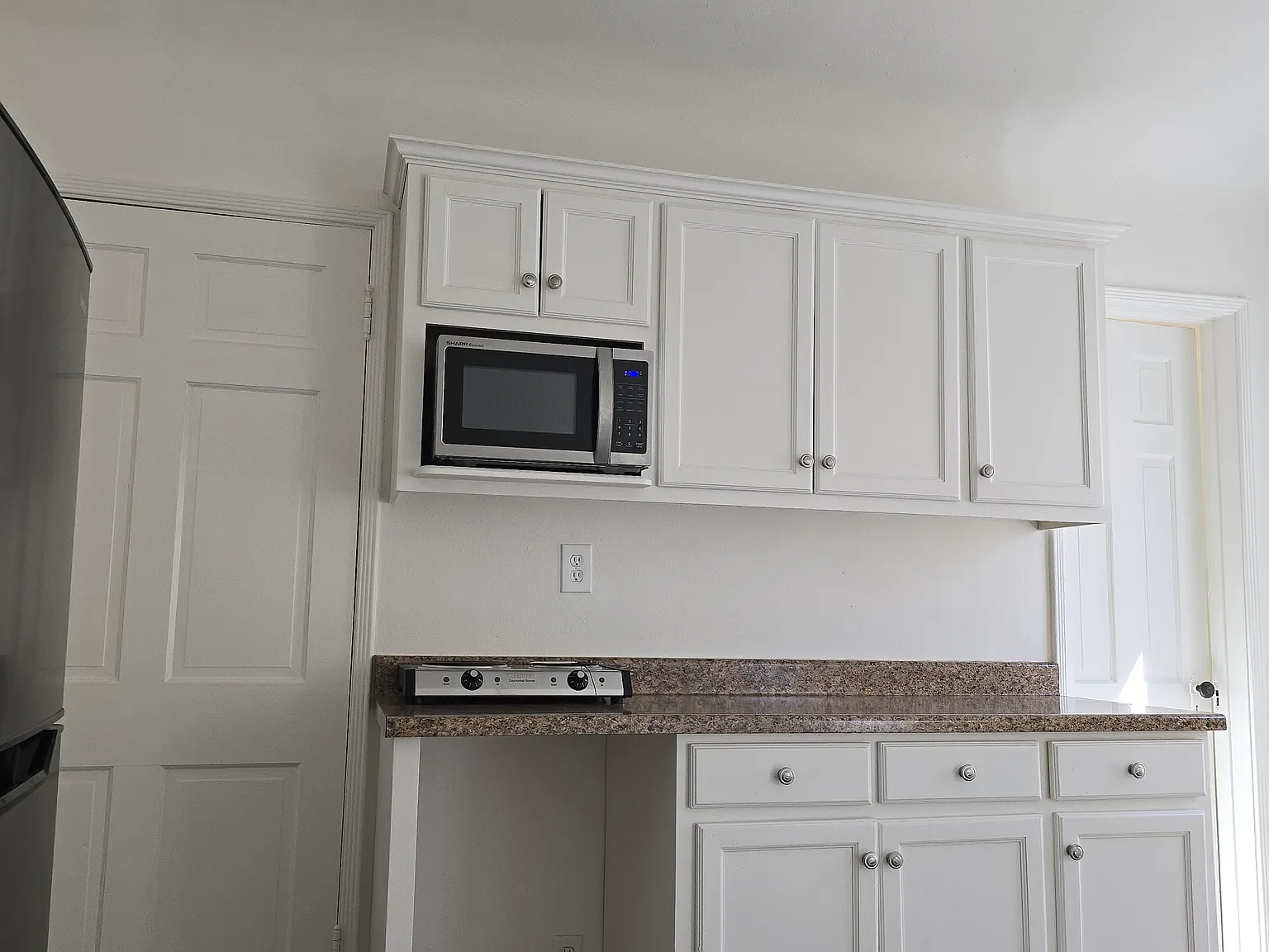 6160 Orange St — Photo 3
