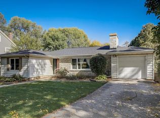 705 Oneida Pl, Madison, WI 53711