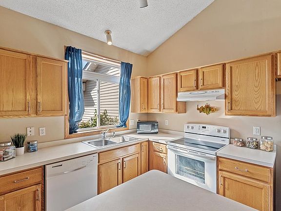 2nd image of 627 35th St W #627