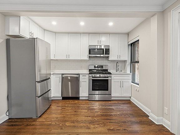 4th image of 46 Clifton Pl #2
