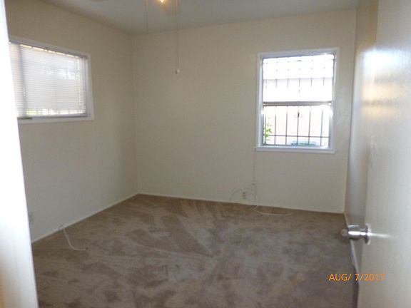 5th image of 2316 W 79th St APT 2