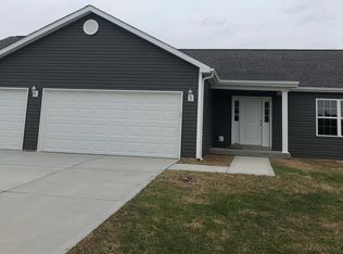 100 Linder Dr, Winfield, MO 63389
