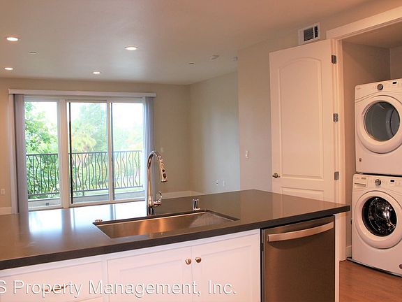 4th image of 2305 Winchester Blvd Unit 207