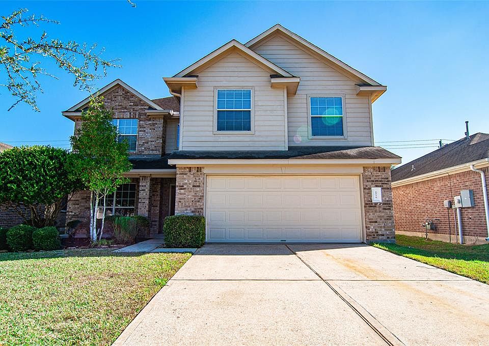 1st image of 6819 Arbor Hollow Ln