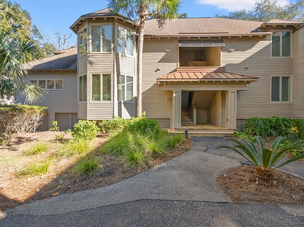 4811 Green Dolphin Way