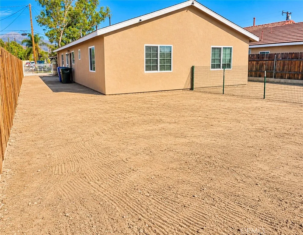 3 bed, 1500 sqft, $2,700 — Photo 4