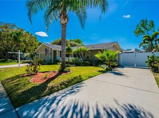 431 Oxford Rd, Palm Harbor, FL 34683