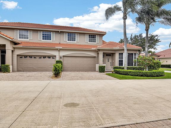 2nd image of 32 Monterey Pointe Drive