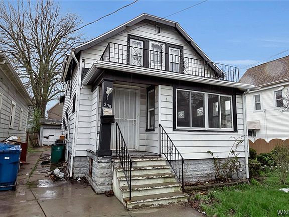 4th image of 279 Riverside Ave