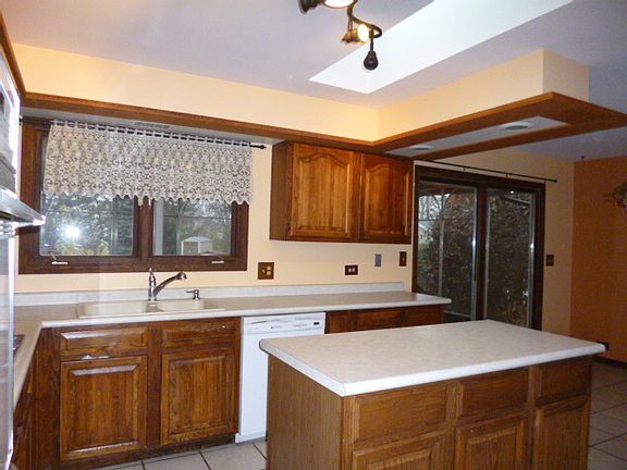 5th image of 25451 W T St