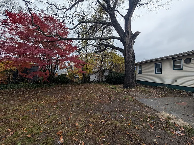 822 Prospect Ave — Photo 9