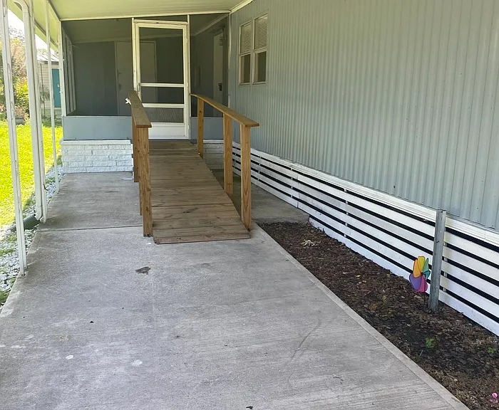 238 Sunset Cir — Photo 3
