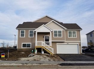 616 Spring Leaf Dr, Joliet, IL 60431
