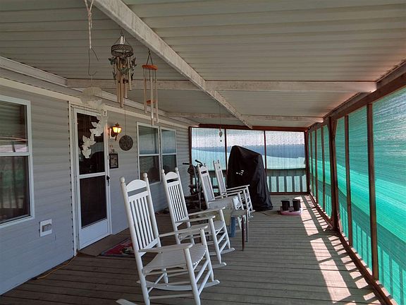 3rd image of 158 Sunshine Ln