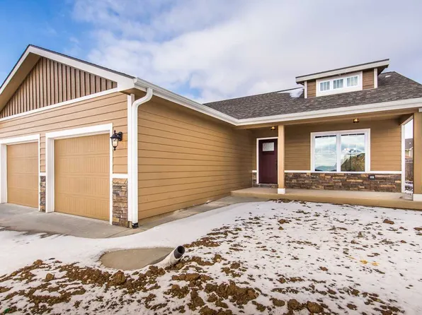 8745 Ceann Ln, Manhattan, KS 66502