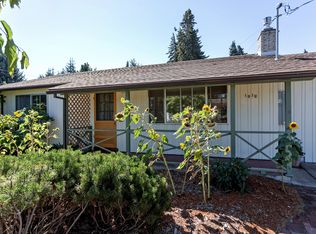1915 B St, Hood River, OR 97031