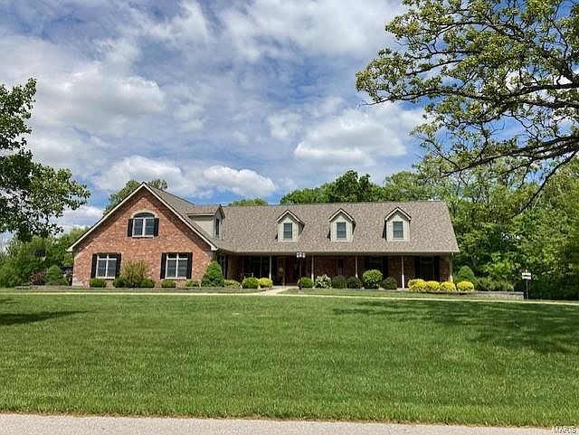 2nd image of 1544 Mammoth Dr