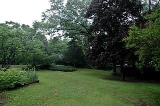 2nd image of 90 Lake Shore Dr