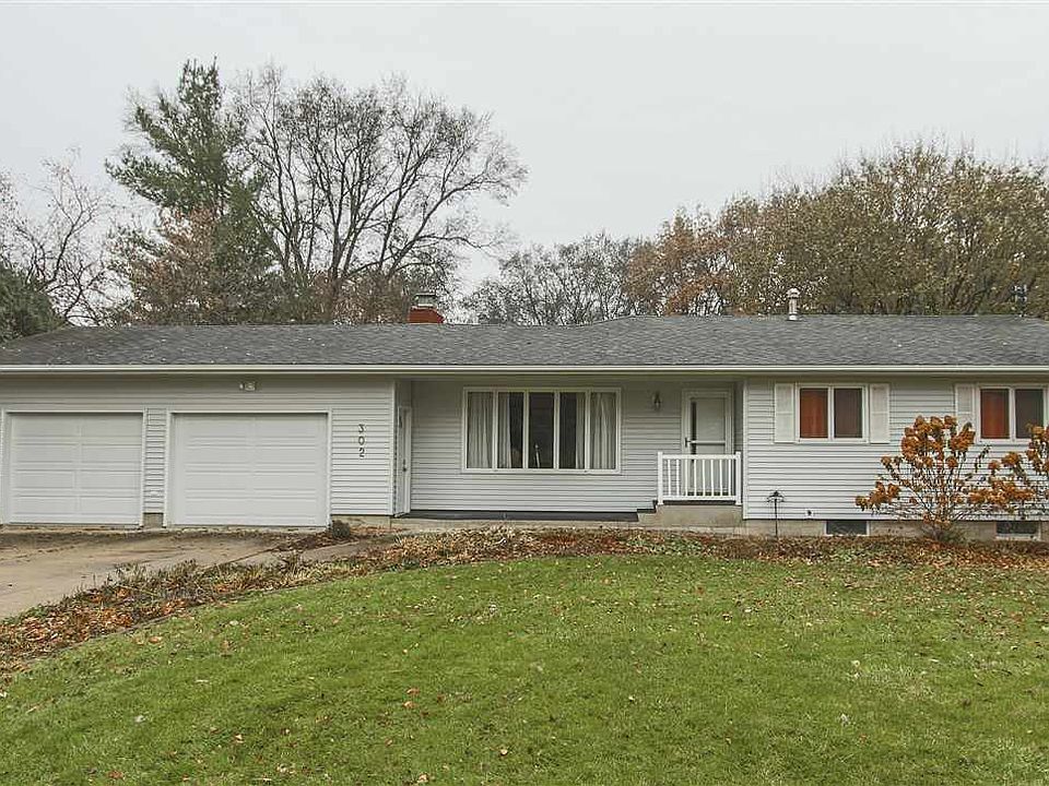 1st image of 302 Emery Dr