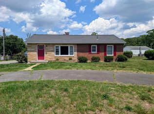 26640 Three Notch Rd, Mechanicsville, MD 20659