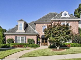 700 Falling Rocks Ct, Roswell, GA 30076