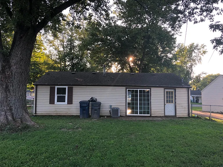 1712 S Oakdale Dr — Photo 11