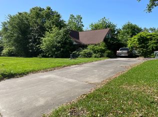 4135 Ashland Dr, Port Arthur, TX 77642